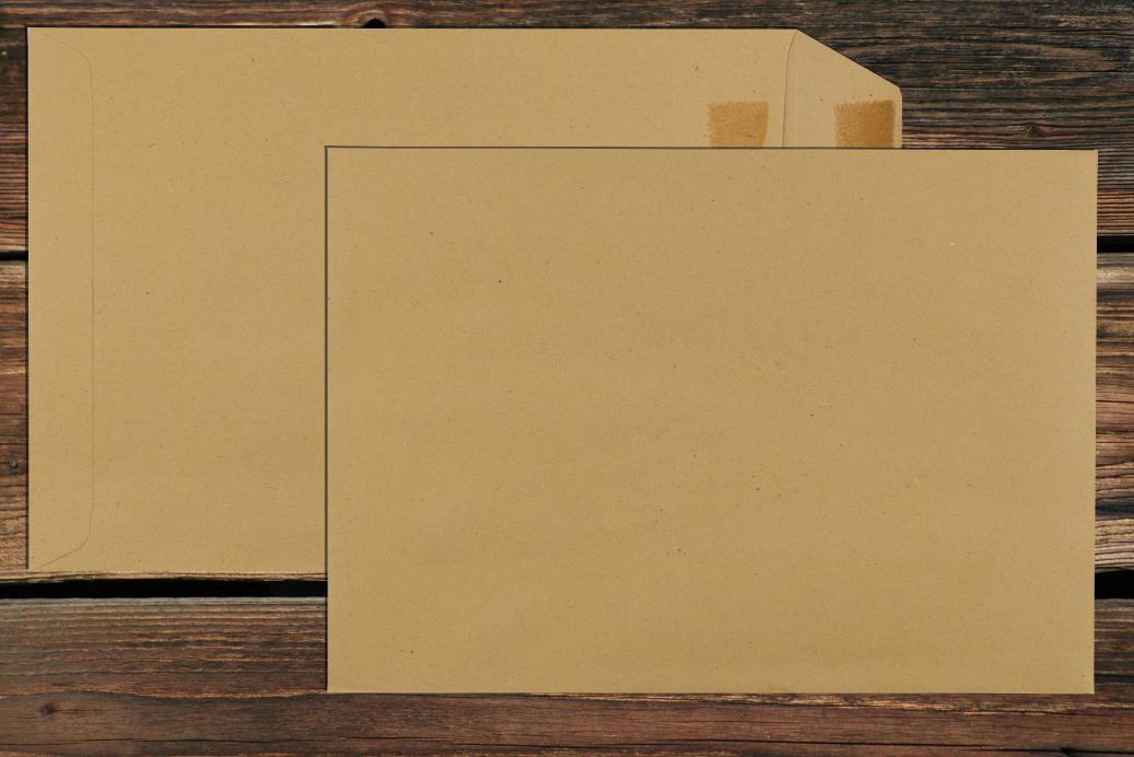 Versandtaschen B5 176x250 mm Selbstklebend Braun 90 g/qm